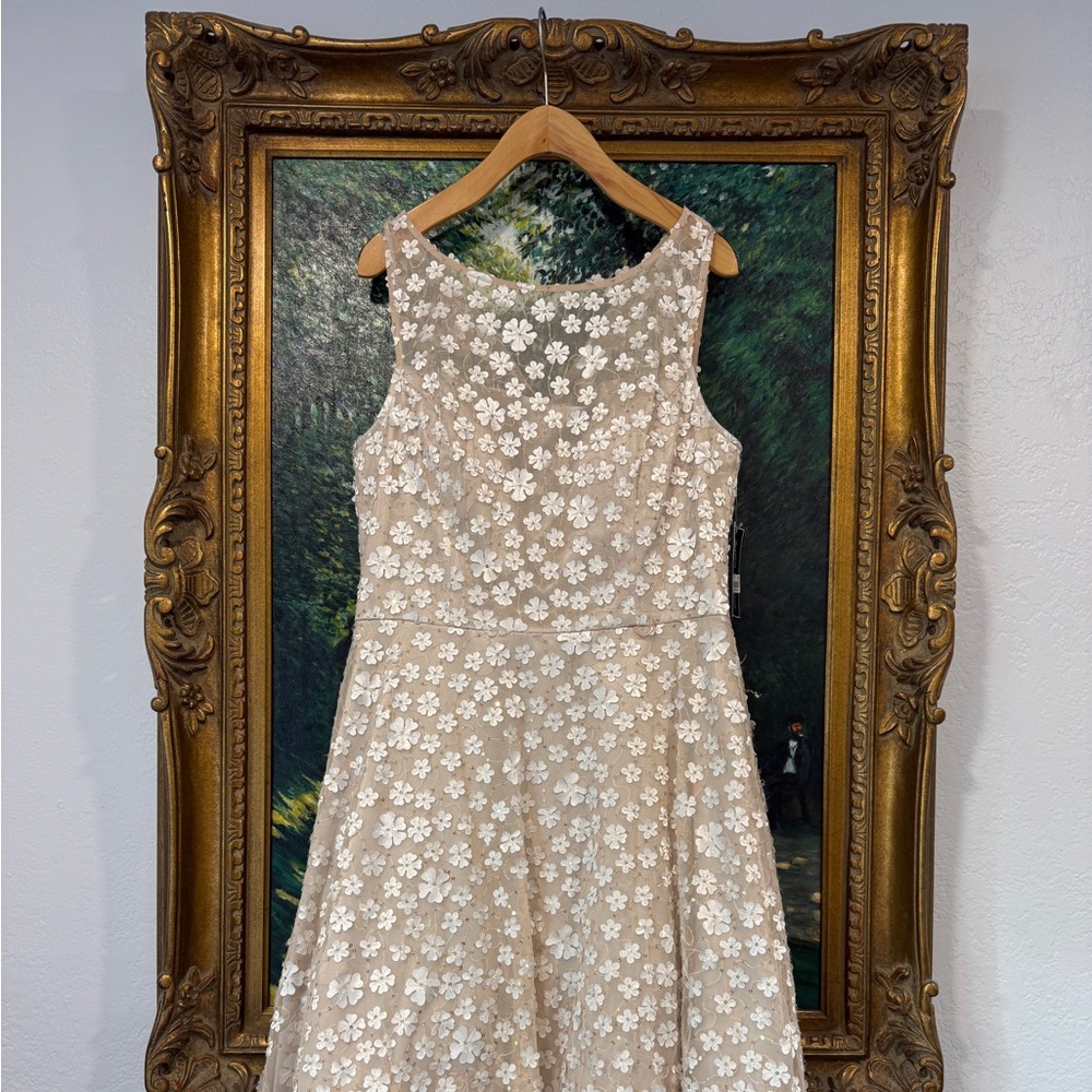 Jessica Howard 3D flower A-line Illusion neck tea length dress. New w/ tags